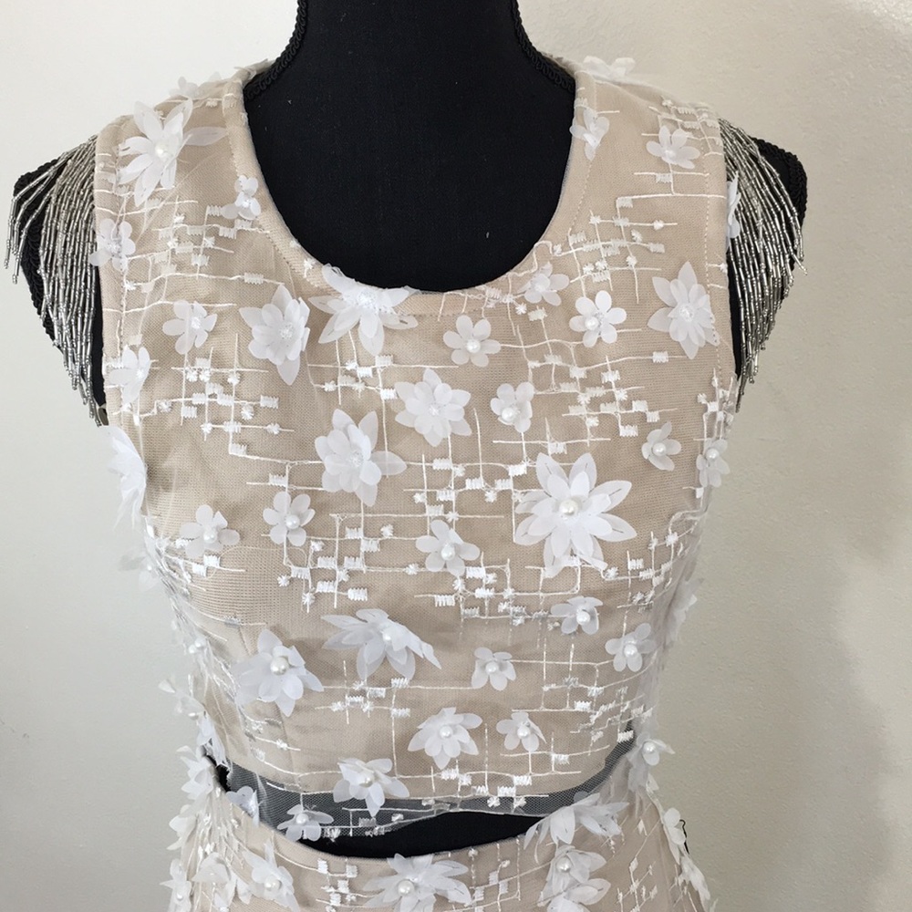 Skirt and top set